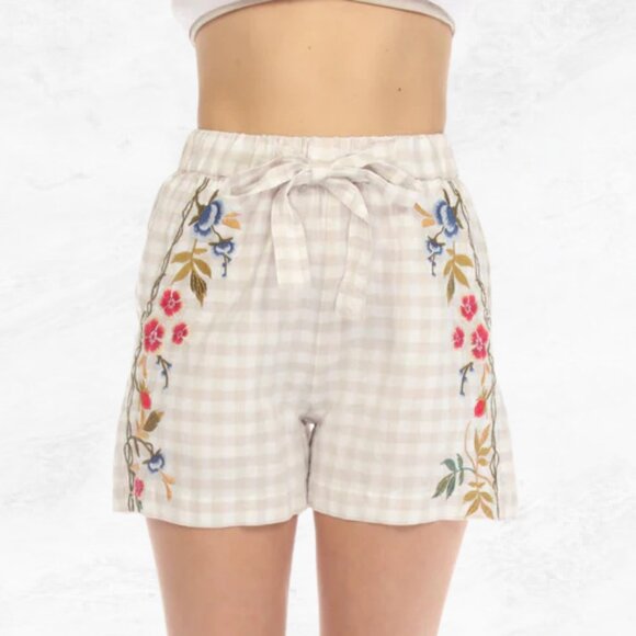 Johnny Was Pants - Johnny Was Adele Trapunto Belted Short